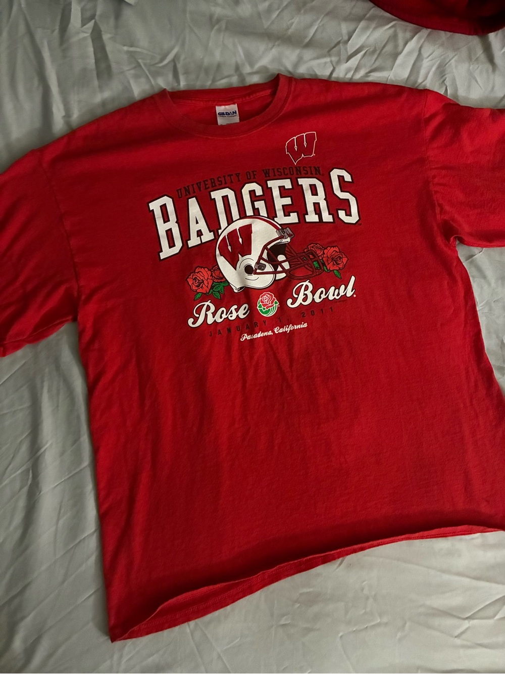 University Of Wisconsin Badgers 2011 Rose Bowl Collectible T-Shirt Size XL